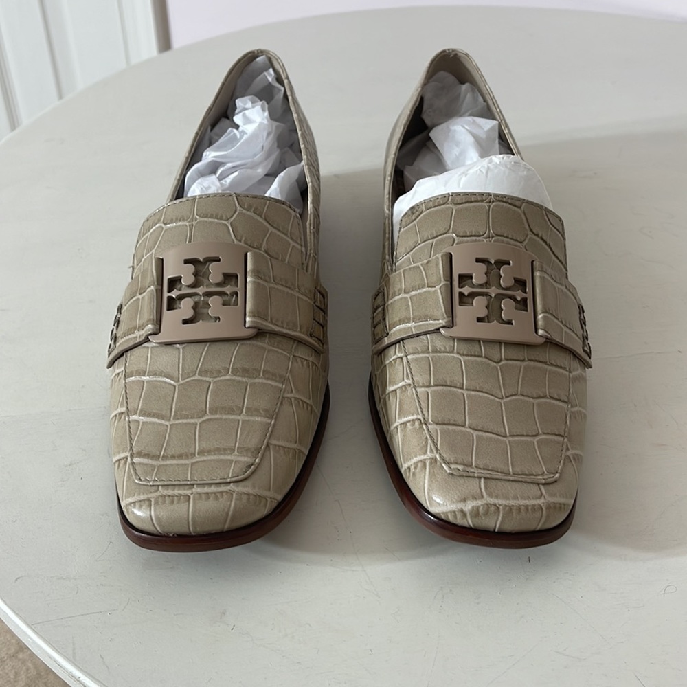 Tory burch georgia loafers